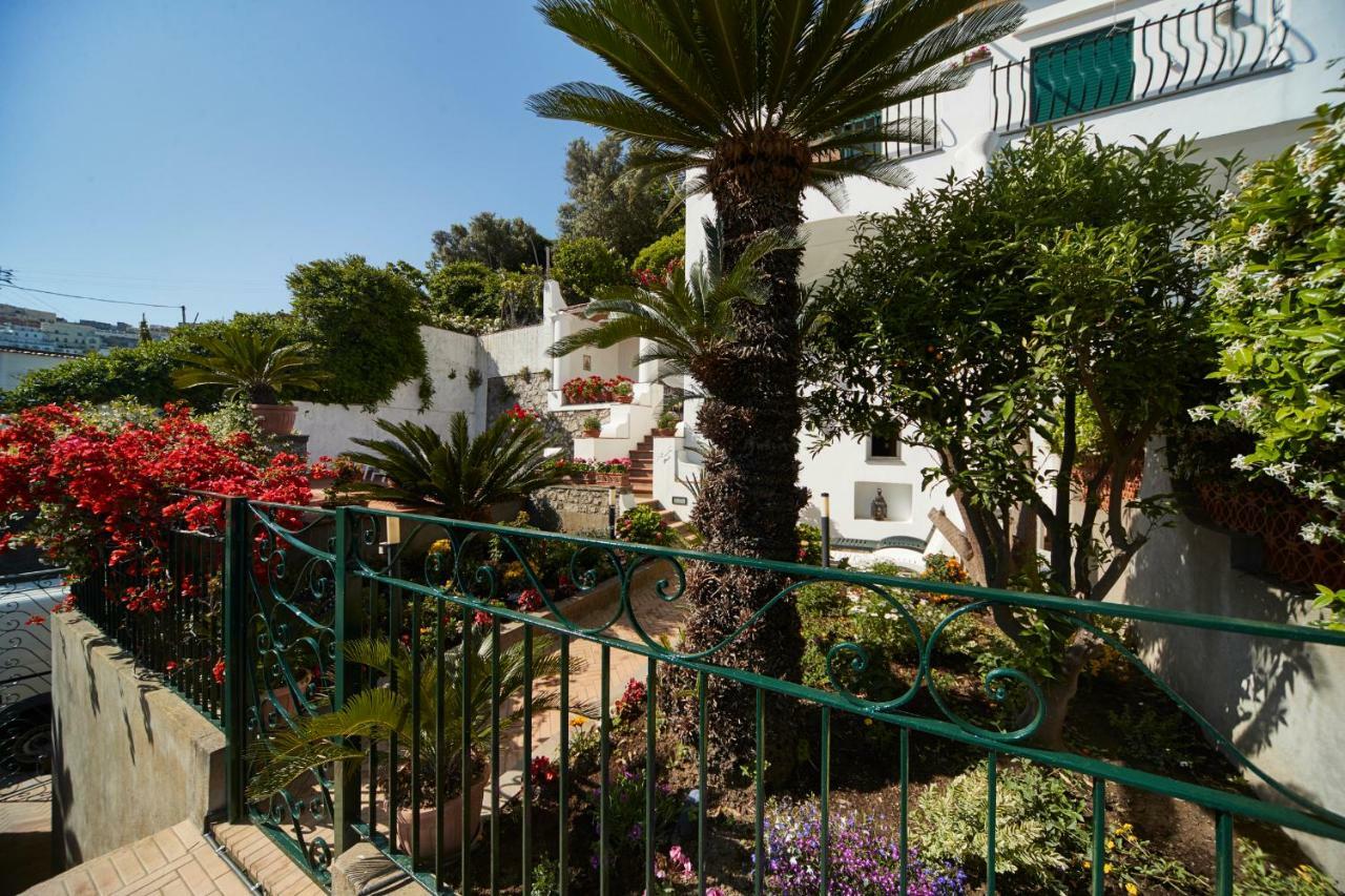 Villa Chiara Capri Marina Grande ภายนอก รูปภาพ
