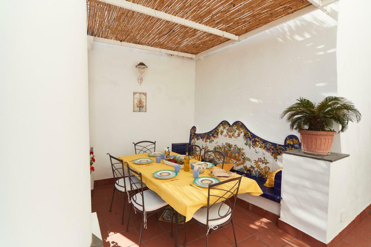 Villa Chiara Capri Marina Grande ภายนอก รูปภาพ